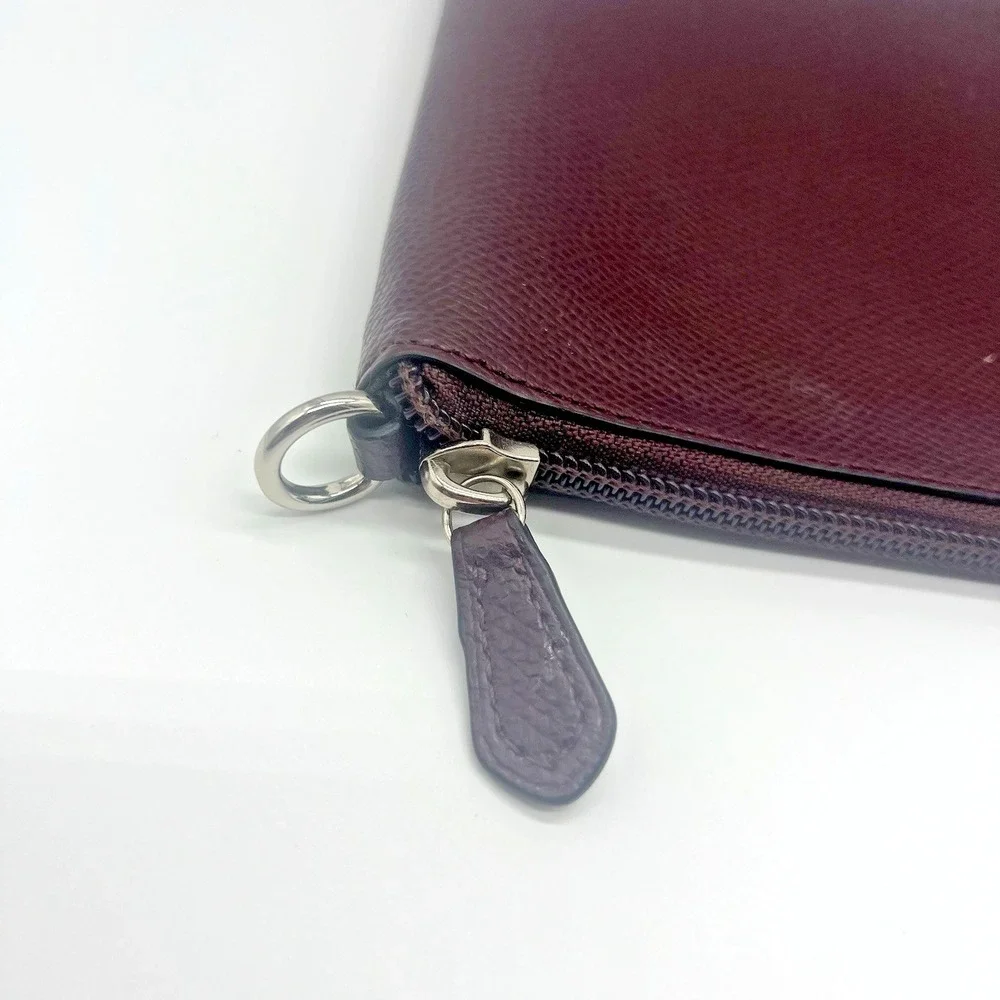 Coach Storypouch Pebbled Leather Zip Clutch Pouch Dark Burgundy Pink Creed Logo‎